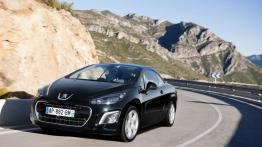 Peugeot 308 CC 2011 - widok z przodu