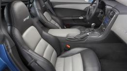 Chevrolet Corvette C6 ZR1 - widok ogólny wnętrza z przodu