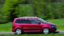 Volkswagen Touran II (2011) - prawy bok