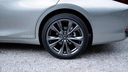 Lexus ES 300h - galeria redakcyjna (1)