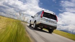 Nissan X-Trail 2011 - widok z tyłu