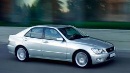 Lexus IS 2001 - prawy bok