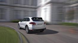 Porsche Cayenne III Diesel (2011) - widok z tyłu