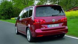 Volkswagen Touran II (2011) - widok z tyłu