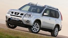 Nissan X-Trail 2011 - widok z przodu