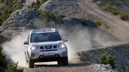 Nissan X-Trail 2011 - widok z przodu