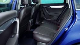 Volkswagen Passat B7 kombi (2011) - tylna kanapa