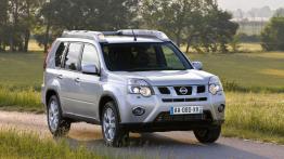 Nissan X-Trail 2011 - widok z przodu