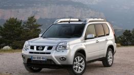 Nissan X-Trail 2011 - widok z przodu