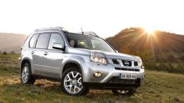 Nissan X-Trail 2011 - widok z przodu