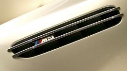 BMW M5 E61 - wlot powietrza