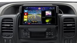 Renault Trafic III (2014) - ekran systemu multimedialnego