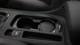 Kia pro_ceed II GT (2013) - schowek na kubki