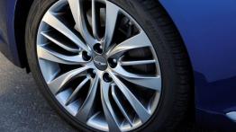 Hyundai Genesis II (2015) - koło