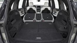 BMW 220d xDrive Gran Tourer (2015) - bagażnik, tylna kanapa złożona