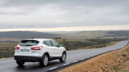 Nissan Qashqai II dCi (2014) - widok z tyłu