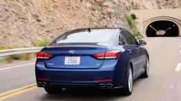 Hyundai Genesis II (2015) - widok z tyłu