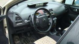Oryginalność we francuskim stylu - Citroen C4 (2004-2010)