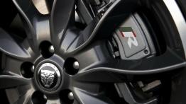 Jaguar XF I Sedan 2.7 BiTurbo D 207KM 152kW 2008-2010