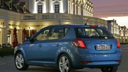 Kia Ceed Hatchback 5D 2010 - widok z tyłu