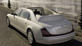 Maybach 62 X222 Limuzyna 5.5 i V12 bi-turbo 550KM 405kW 2002-2010
