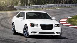 Chrysler 300C I Sedan 3.5 i V6 24V 253KM 186kW 2004-2010