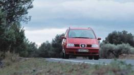 Seat Alhambra I (7MS) Minivan Facelifting 1.9 TDI 110KM 81kW 2000-2010