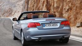 BMW Seria 3 Cabrio 2010 - widok z tyłu