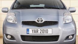 Toyota Yaris 2010 - widok z przodu