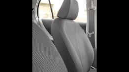 Toyota Yaris 2010 - fotel kierowcy, widok z przodu