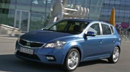 Kia Ceed Hatchback 5D 2010 - lewy bok