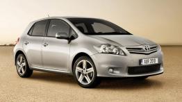 Toyota Auris 2010 - widok z przodu