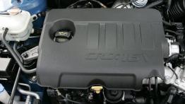 Kia Ceed Hatchback 5D 2010 - maska otwarta