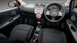 Nissan Micra 2010 - pełny panel przedni