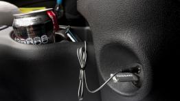 Nissan Micra 2010 - inny element wnętrza z przodu