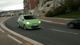 Mitsubishi Space Star II (2013) - widok z przodu