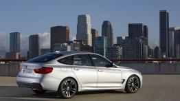 BMW serii 3 GT - prawy bok