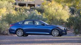 Hyundai Genesis II (2015) - prawy bok