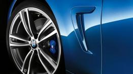 BMW serii 4 Cabriolet (2014) - wlot powietrza