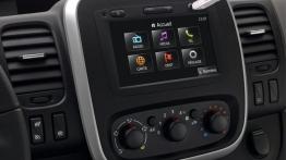 Renault Trafic III (2014) - konsola środkowa