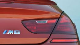 BMW M6 Coupe 2012 - prawy tylny reflektor - wyłączony