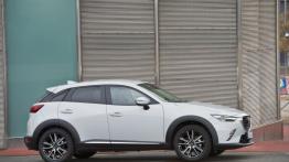 Mazda CX-3 SKYACTIV-G (2015) - prawy bok