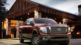Nissan Titan XD (2016) - widok z przodu