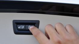 BMW 328i Touring (F31) - bagażnik - inne ujęcie