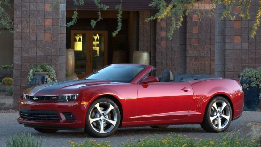 Chevrolet Camaro V Cabrio 6.2L V8 405KM 298kW od 2011