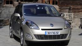 Renault Grand Scenic II Grand Scenic 1.6 16v 110KM 81kW 2009-2011