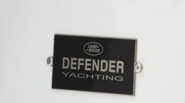 Land Rover Defender III 90 Station Wagon 2.2 135KM 99kW 2011-2011