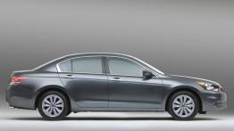 Honda Accord Sedan 2011 - prawy bok