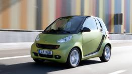 Smart Fortwo 2011 - widok z przodu