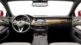 Mercedes CLS 2011 - pełny panel przedni